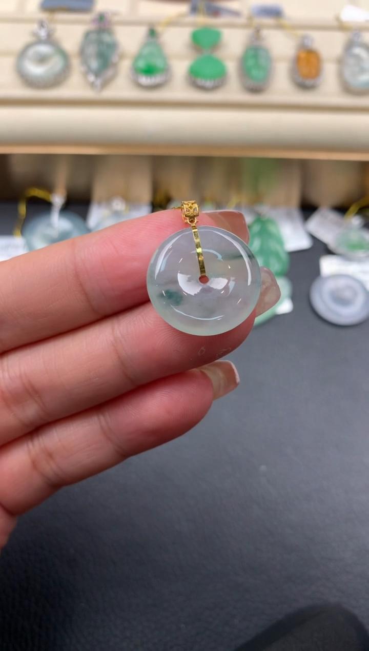 【闪购商品】翡翠颈饰18K金镶嵌D520