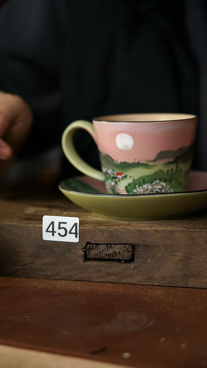 瓷片新品！手绘设计师款 咖啡杯 秋与歌