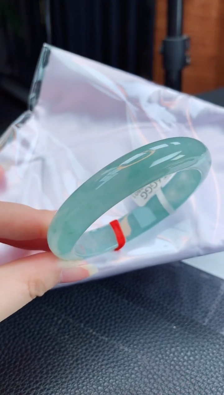 【闪购商品】翡翠手镯未镶嵌缅甸天然翡翠A货手镯