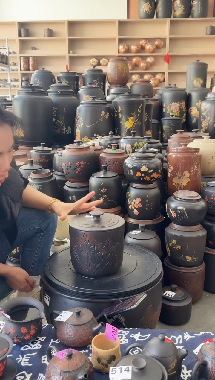 罐瑕疵茶叶罐  小五饼竹子  560