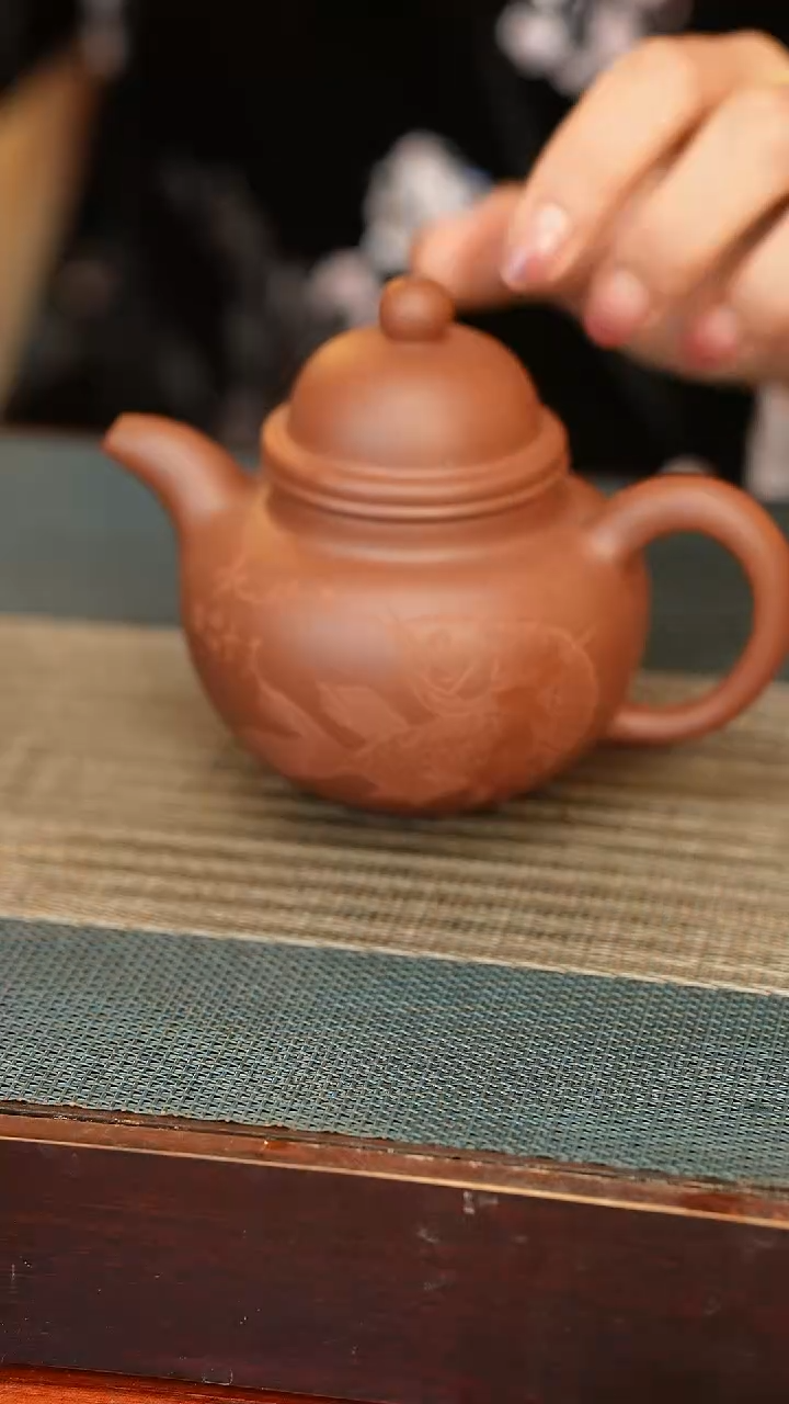 【闪购商品】喀左紫砂原矿手工制作