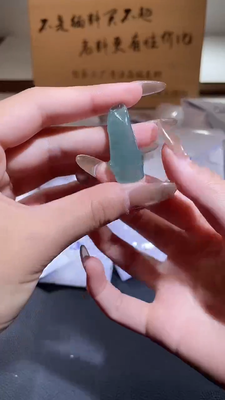 吊坠(不含链)未镶嵌翡翠竹节