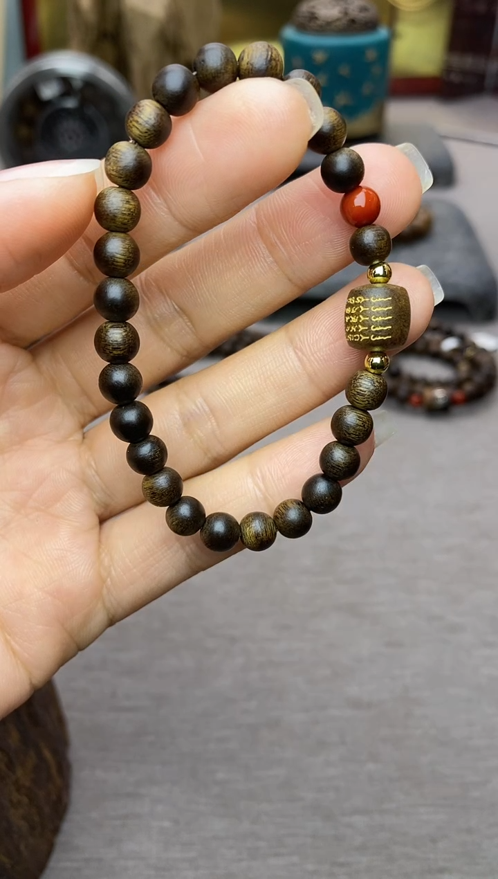 【闪购商品】沉香手串富森红土0.6+五条+配饰沉水单圈