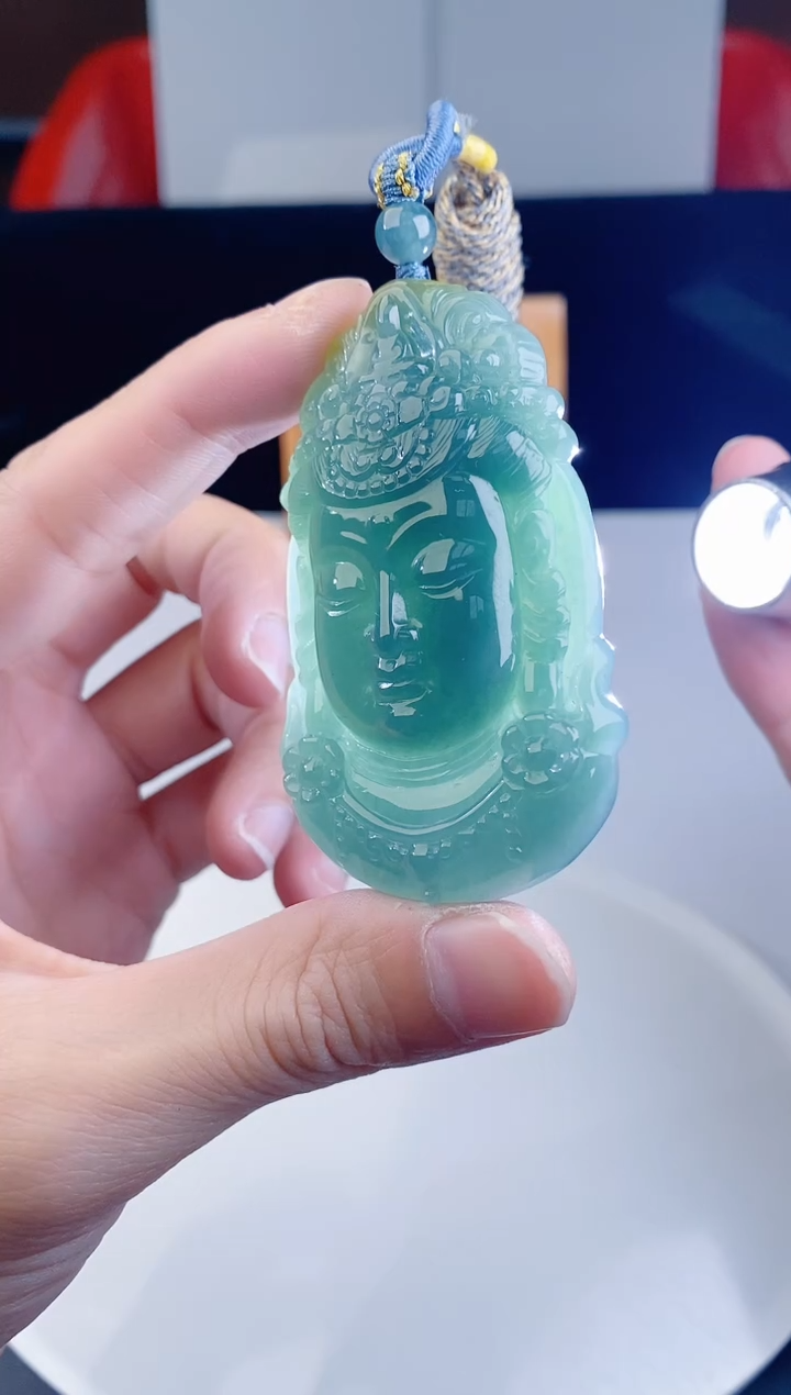 颈饰未镶嵌翡翠1