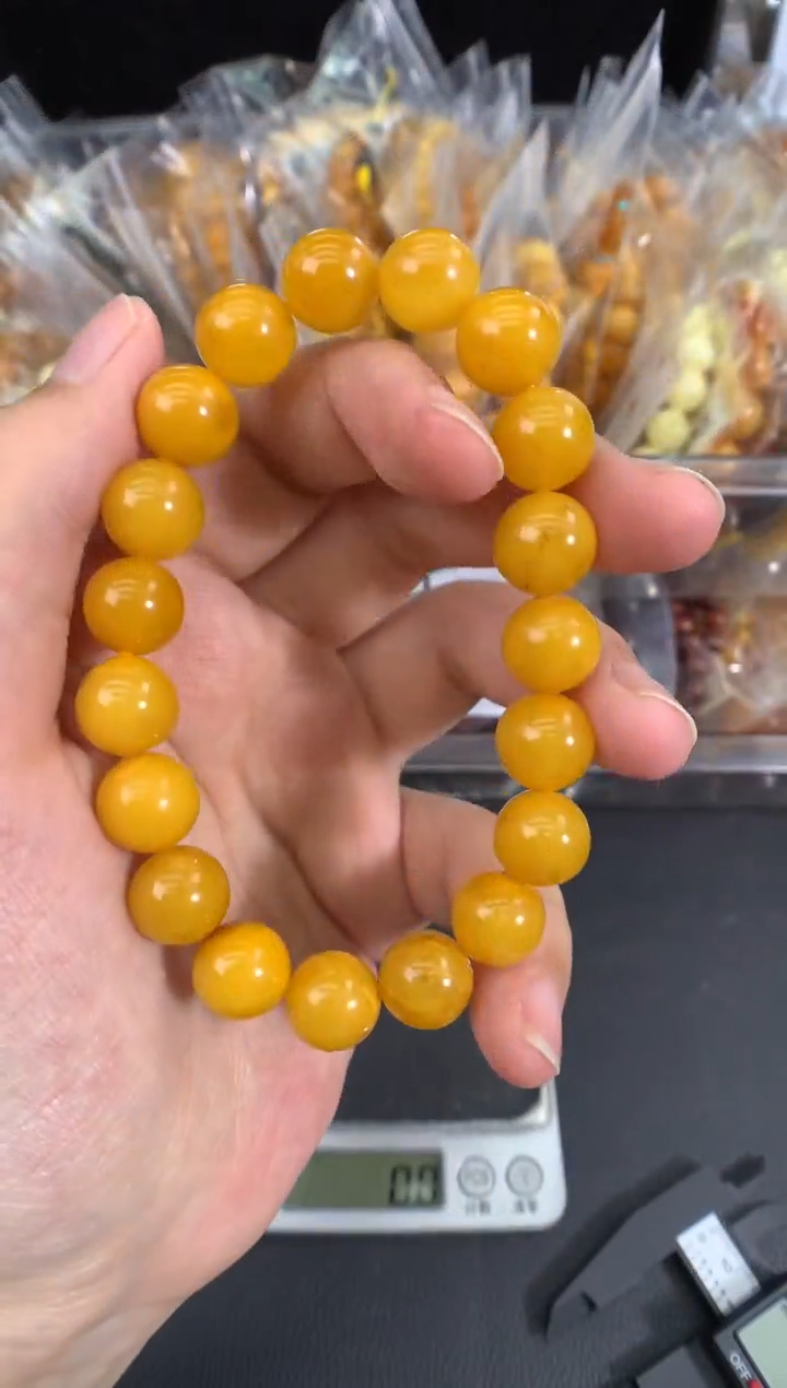 蜜蜡未镶嵌珠宝奇石1