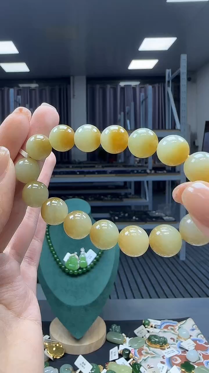 未镶嵌手串和田玉1