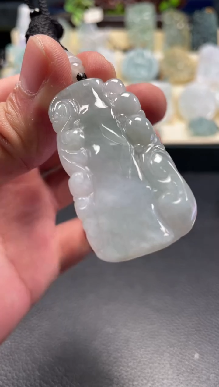 颈饰未镶嵌翡翠12/23/122