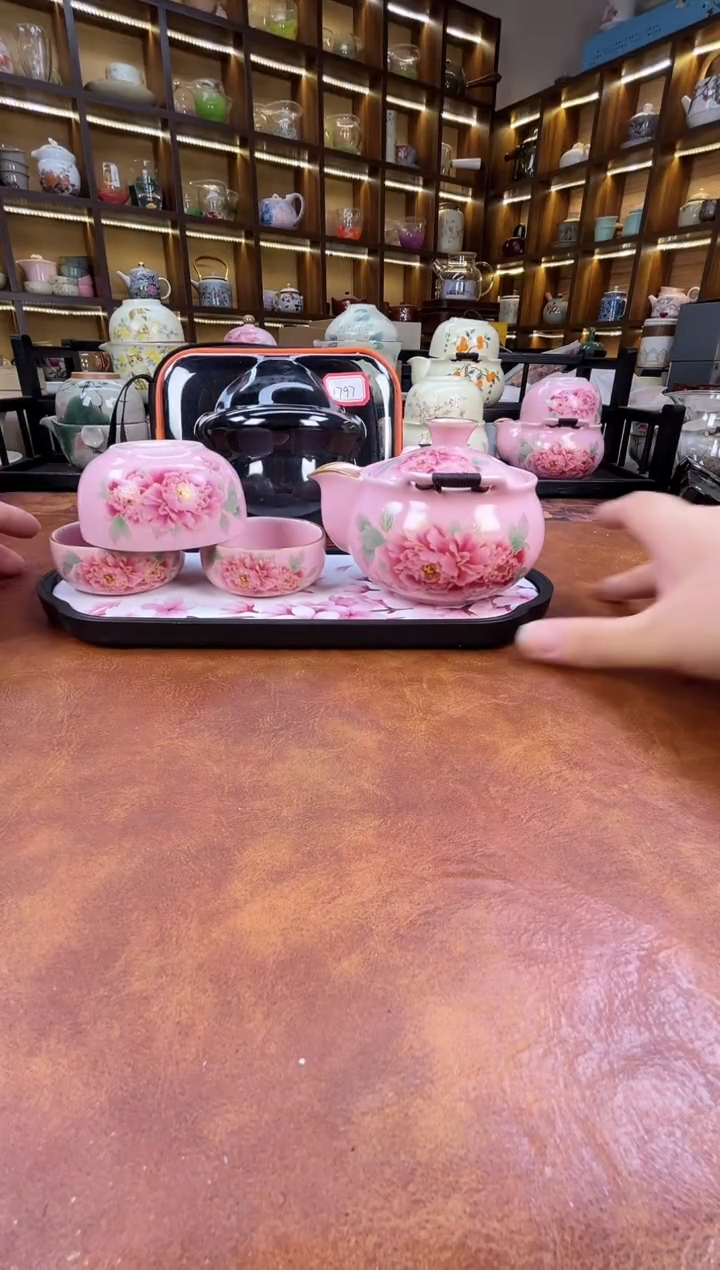粉色牡丹宝瓶旅行+长方粉色花朵盘
