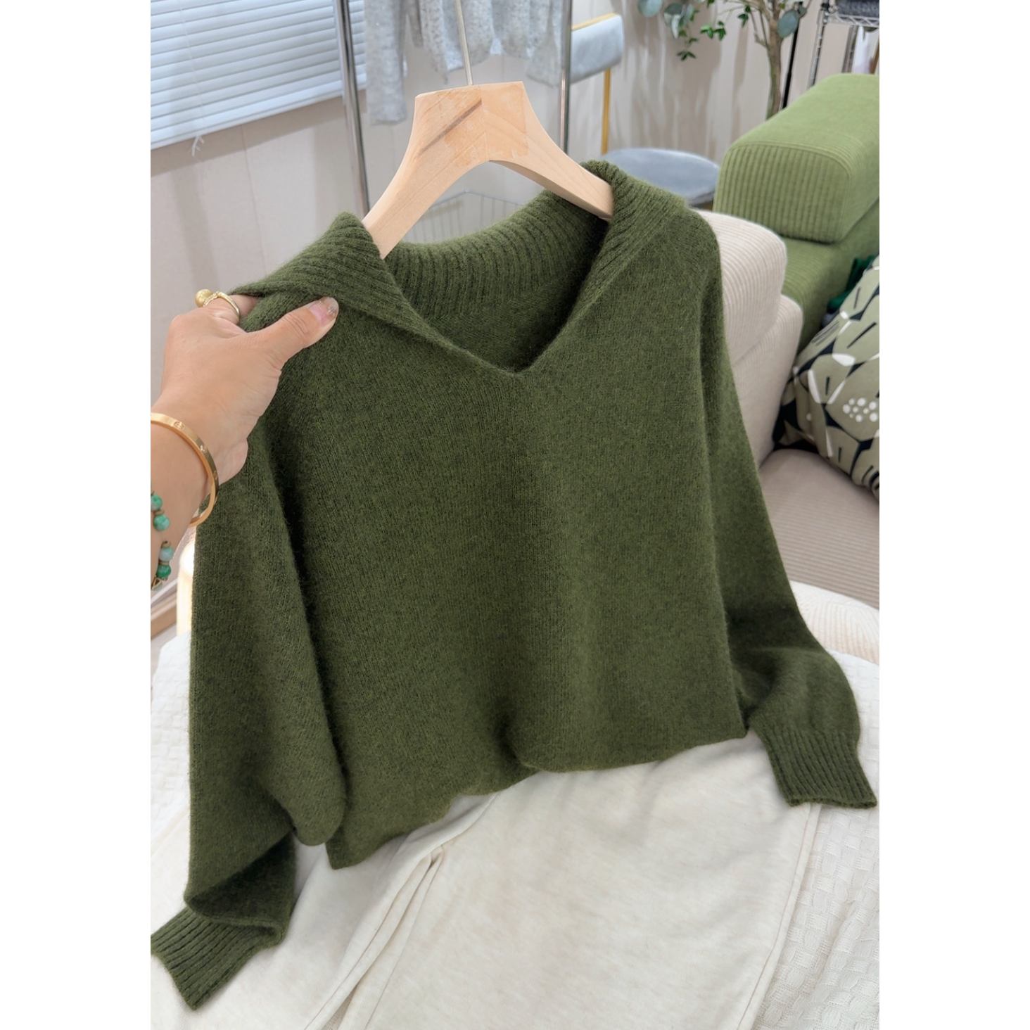 3498【气质翻领宽松毛衣】秋冬新款女士韩版宽松外穿上衣