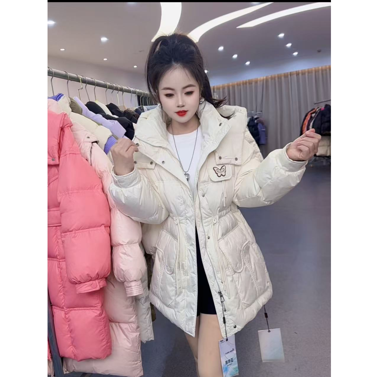 【蝶恋花】929收腰女冬季新款羽绒服时尚加厚保暖外套