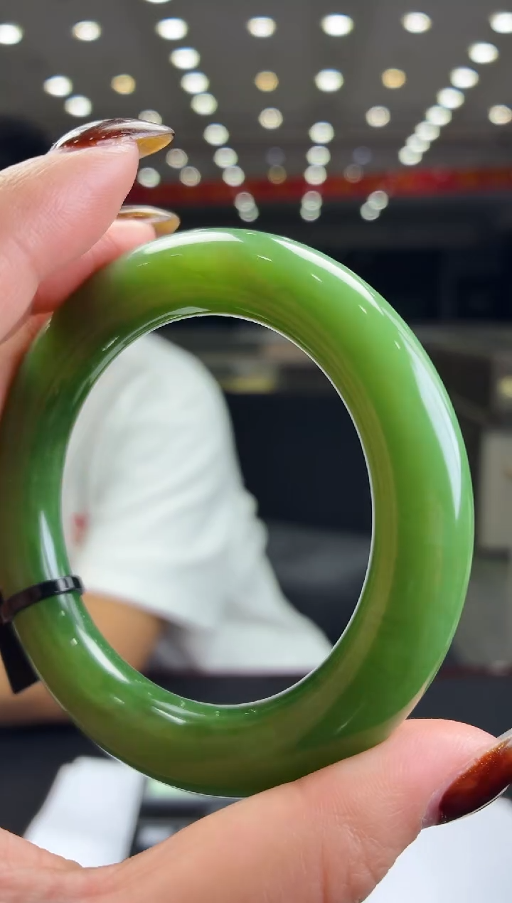 定制和田玉天然和田玉（拍一发一)