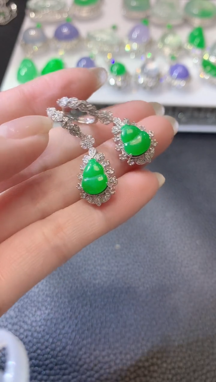 【闪购商品】翡翠耳饰18K金镶嵌C61翡翠