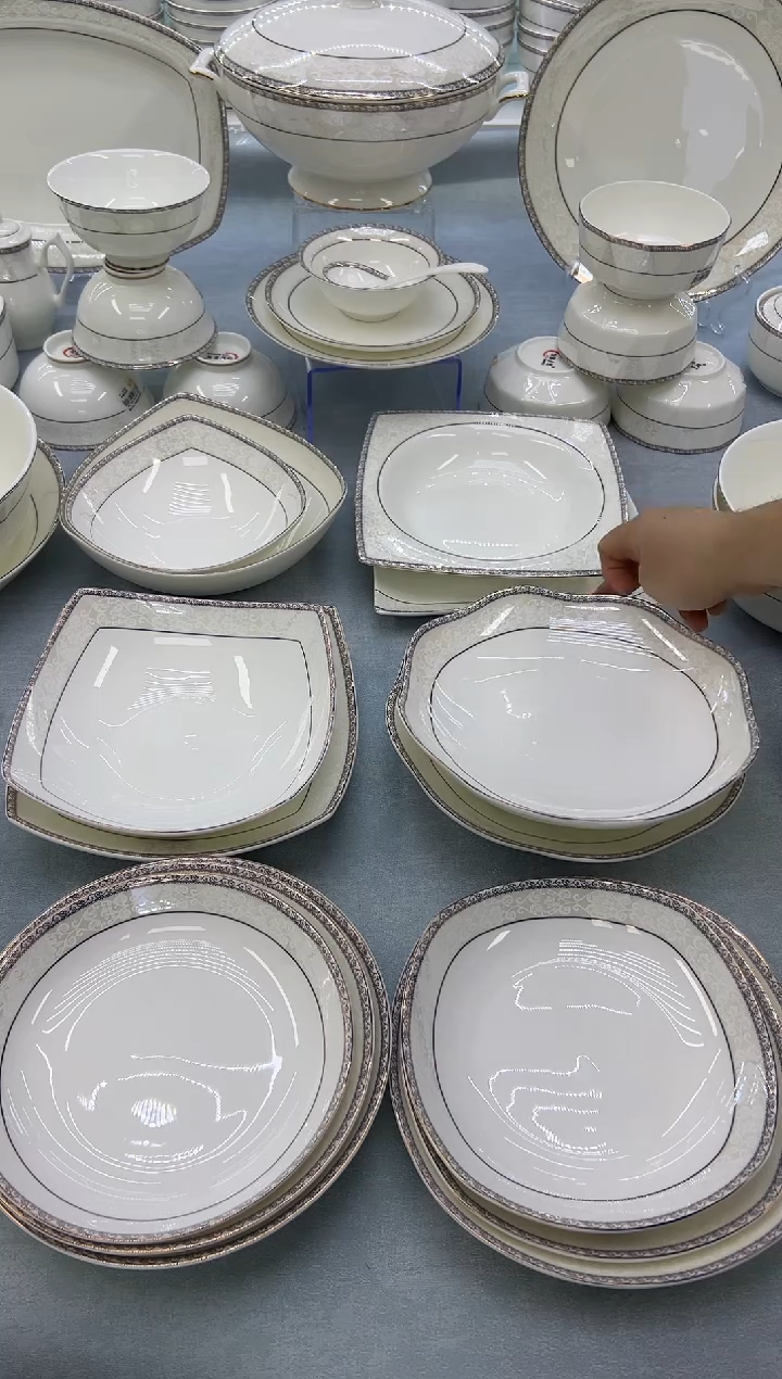 骨瓷玲珑8钻石2个8花2个 