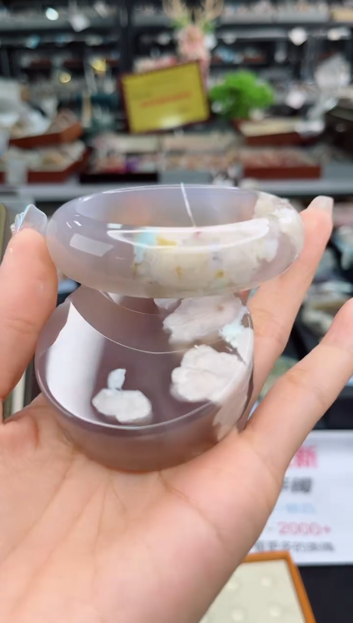 【闪购商品】石英质玉手镯未镶嵌57圈口（赠品镯心）615