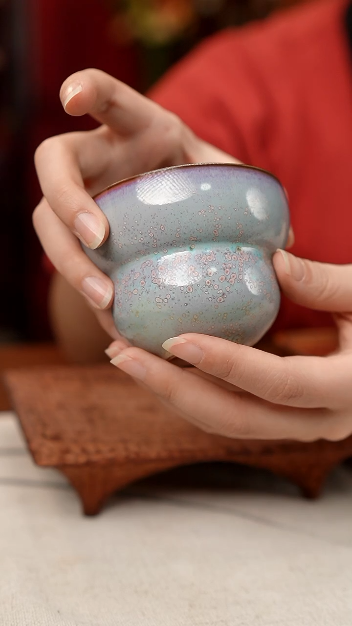 【闪购商品】摆件小师妹-钧瓷-信任