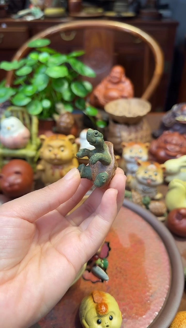 紫砂茶宠小号爬爬龟