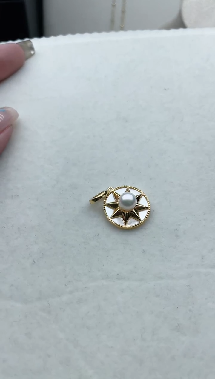 【闪购商品】海水珍珠吊坠银S925镶嵌Y118