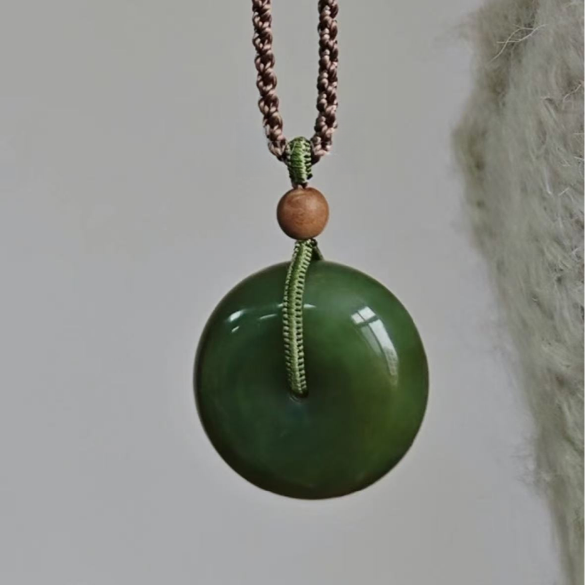 圆山精品新疆老菠菜绿平安扣散珠（多样性发货 拍一发一）