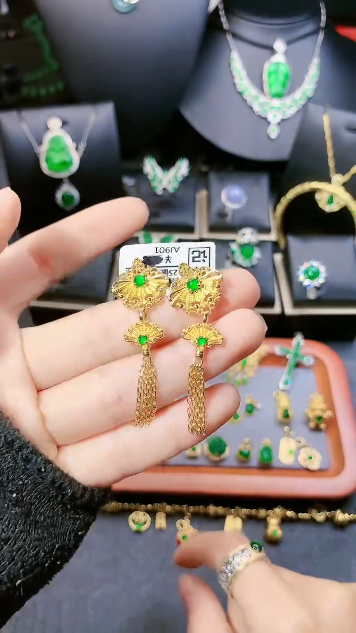 【闪购商品】翡翠耳饰足银镶嵌耳饰