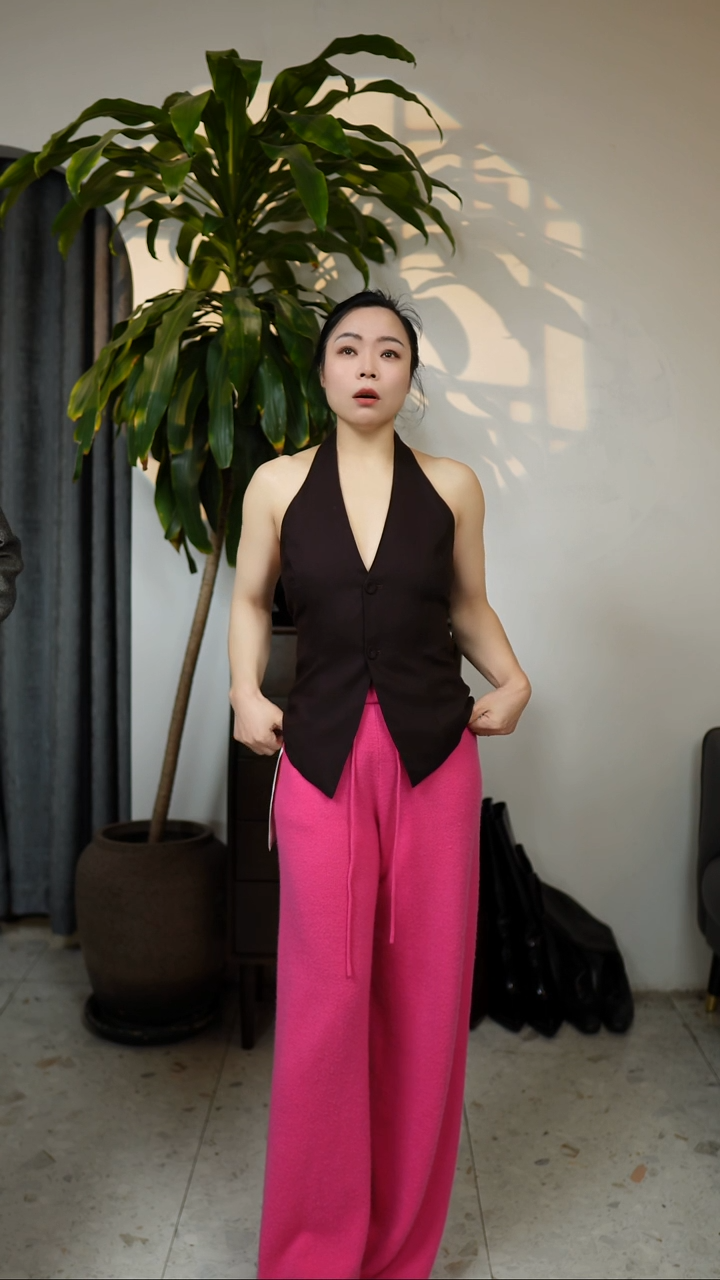 安哥拉红羊毛挂脖马甲 M码