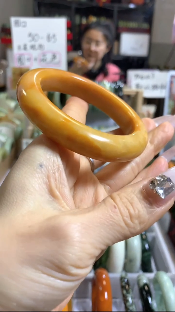 未镶嵌岫玉手镯39 57+ 有美纹线