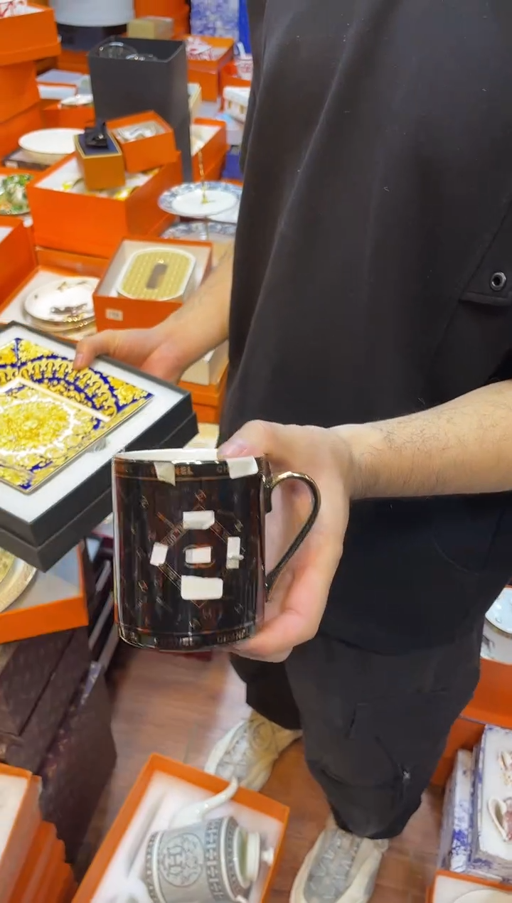 杯鸿辉家品牌瓷器，京东包邮！