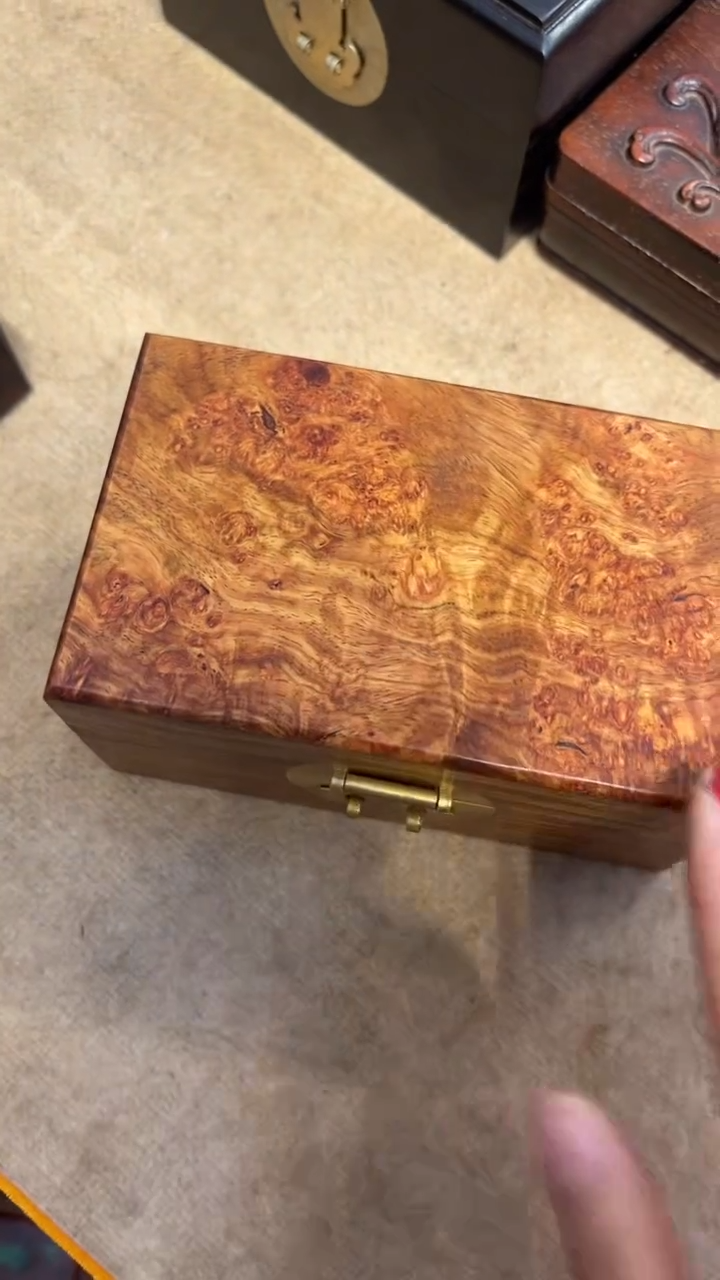 【闪购商品】贡木黄花梨素面小首饰盒