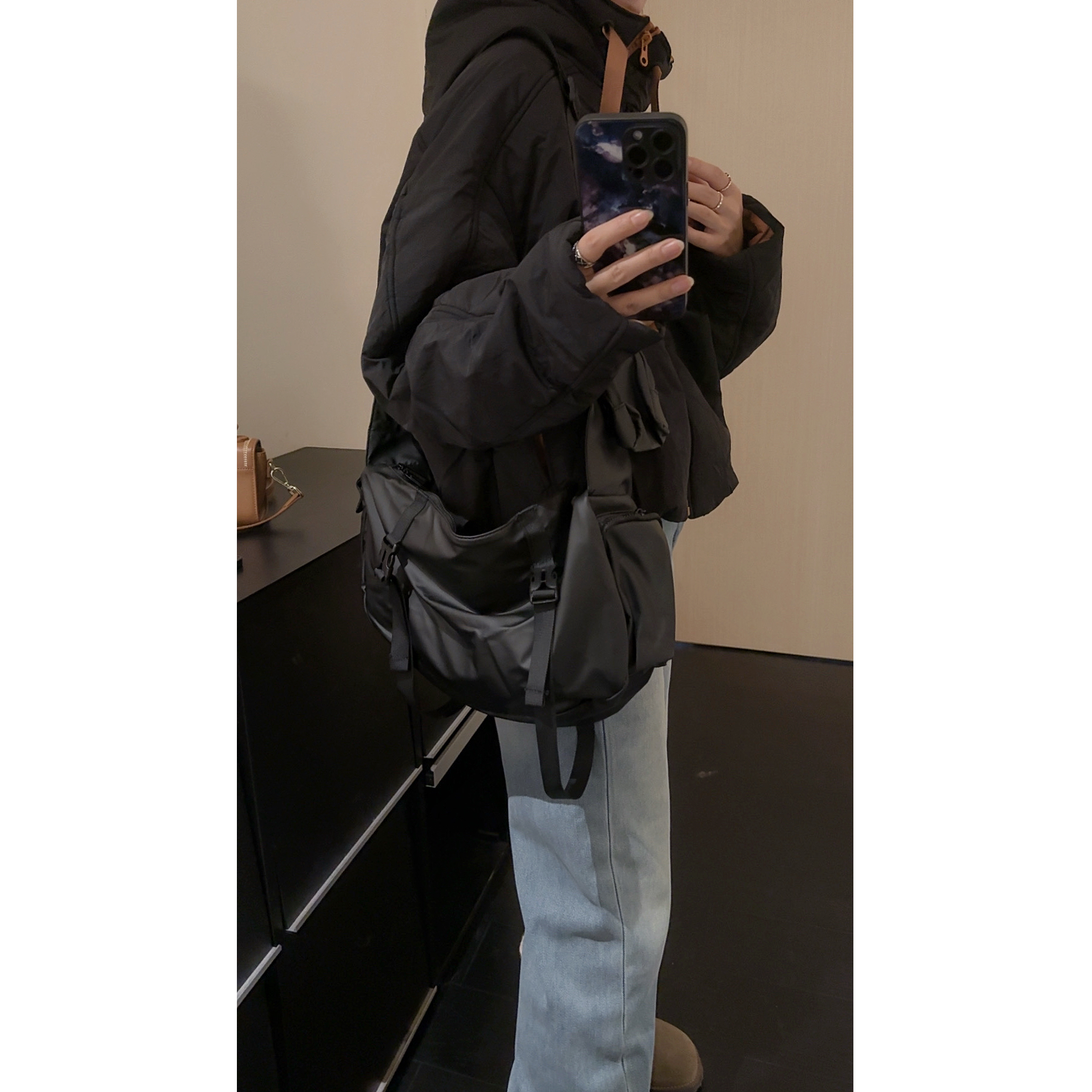 徐优优 欧货简约百搭休闲单肩斜挎时尚大容量便携肩包