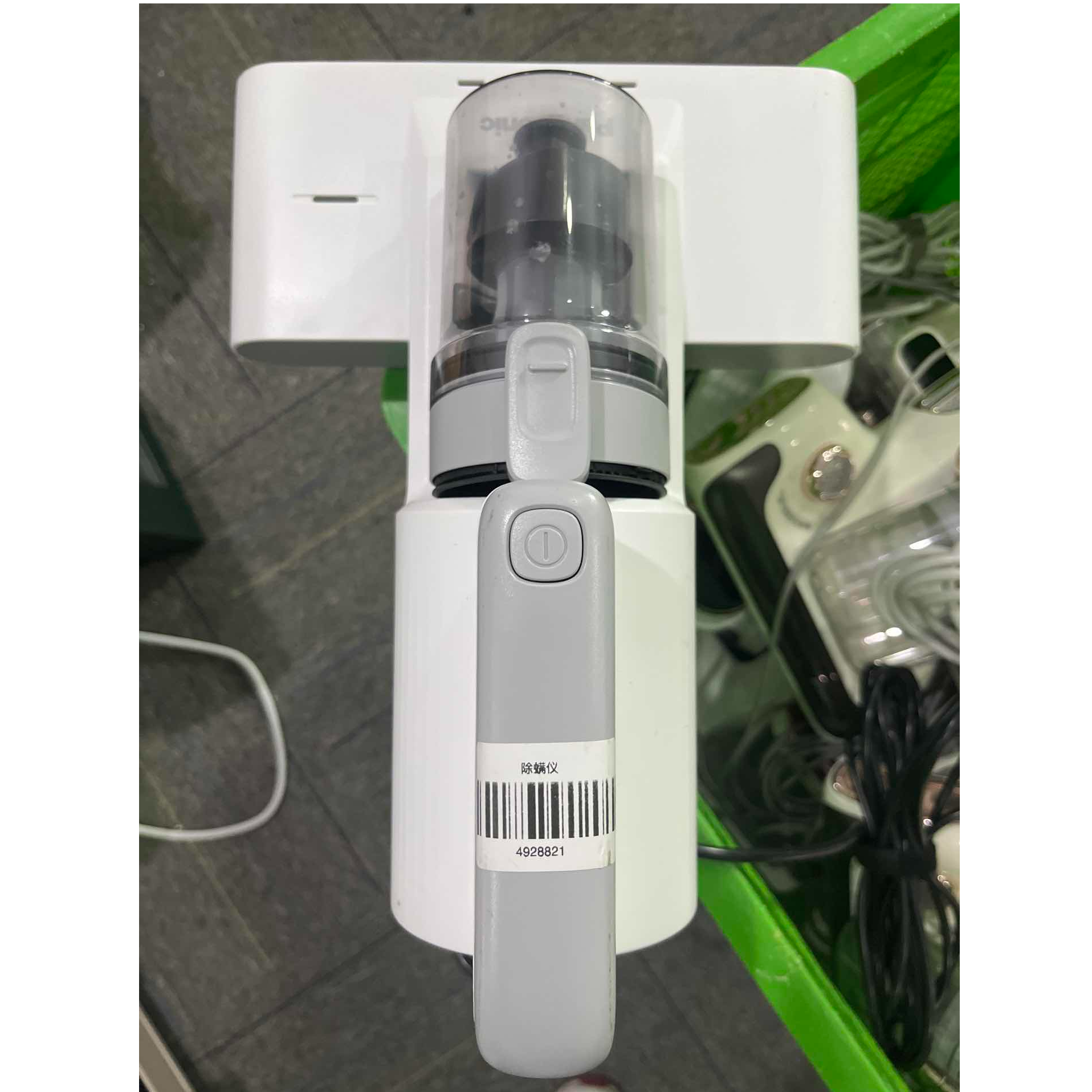 8新 Panasonic/松下 【二手】武汉仓除螨仪轻微划痕功能完好