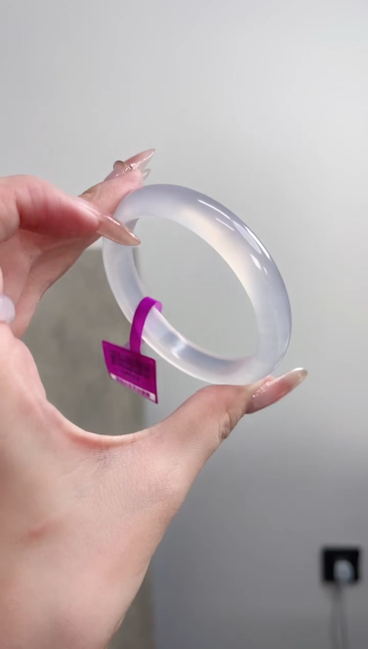 【闪购商品】玛瑙/玉髓手镯未镶嵌56圈 需要包容