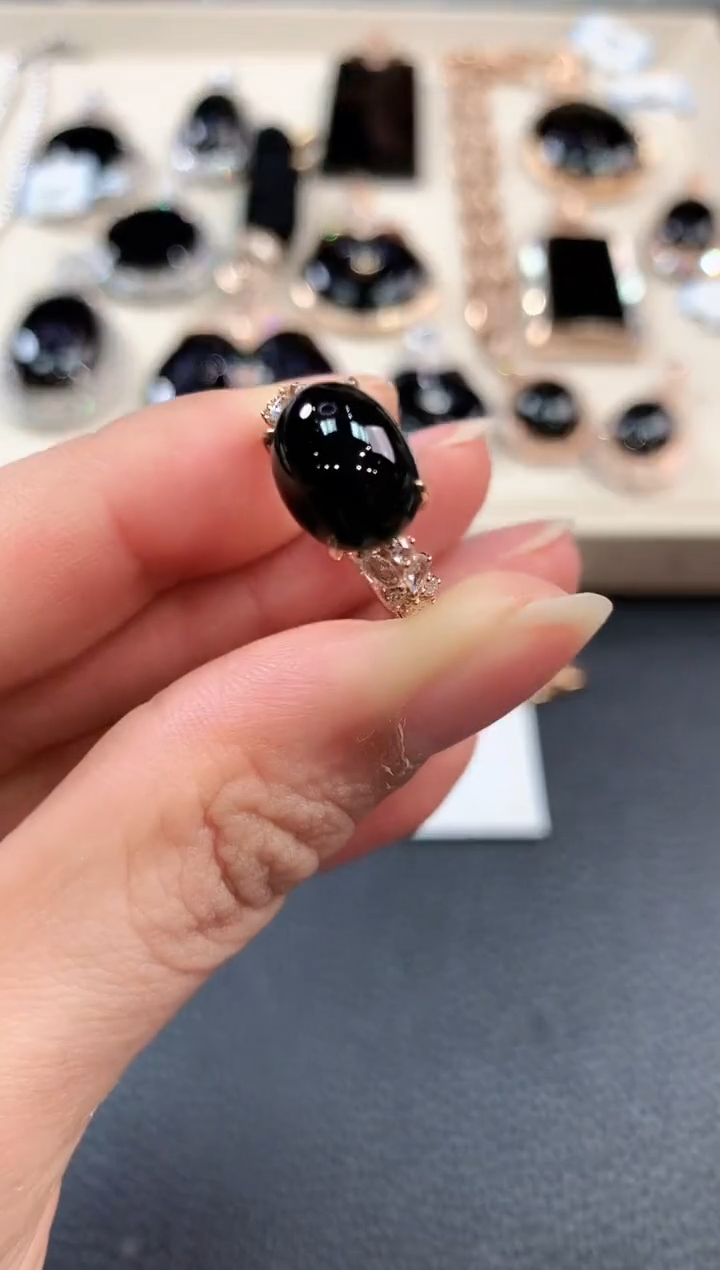 【闪购商品】翡翠戒指18K金镶嵌m60不退换