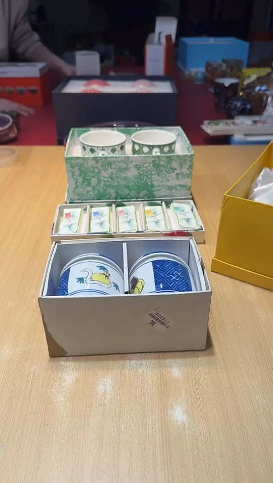 瓷片生活的本意是开心啊@@1