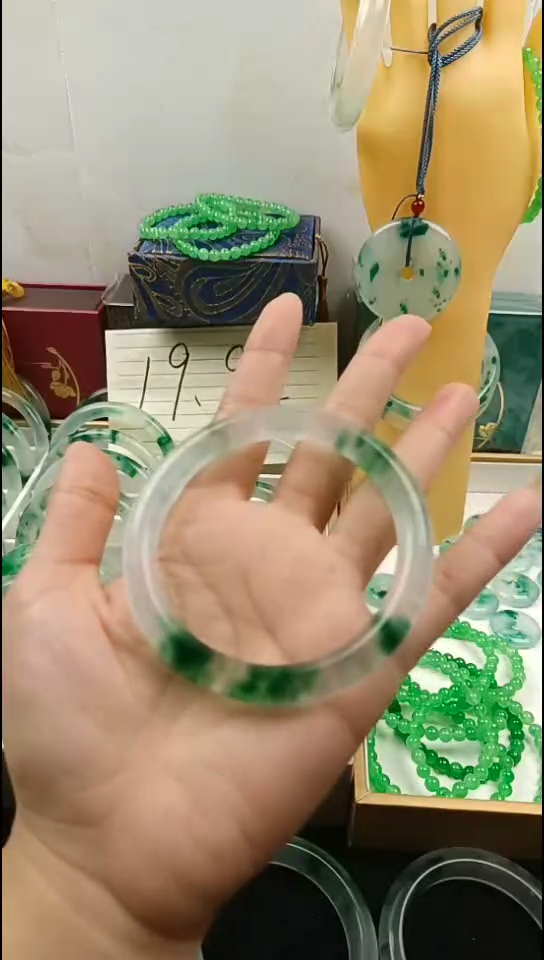 玛瑙/玉髓手镯未镶嵌手镯