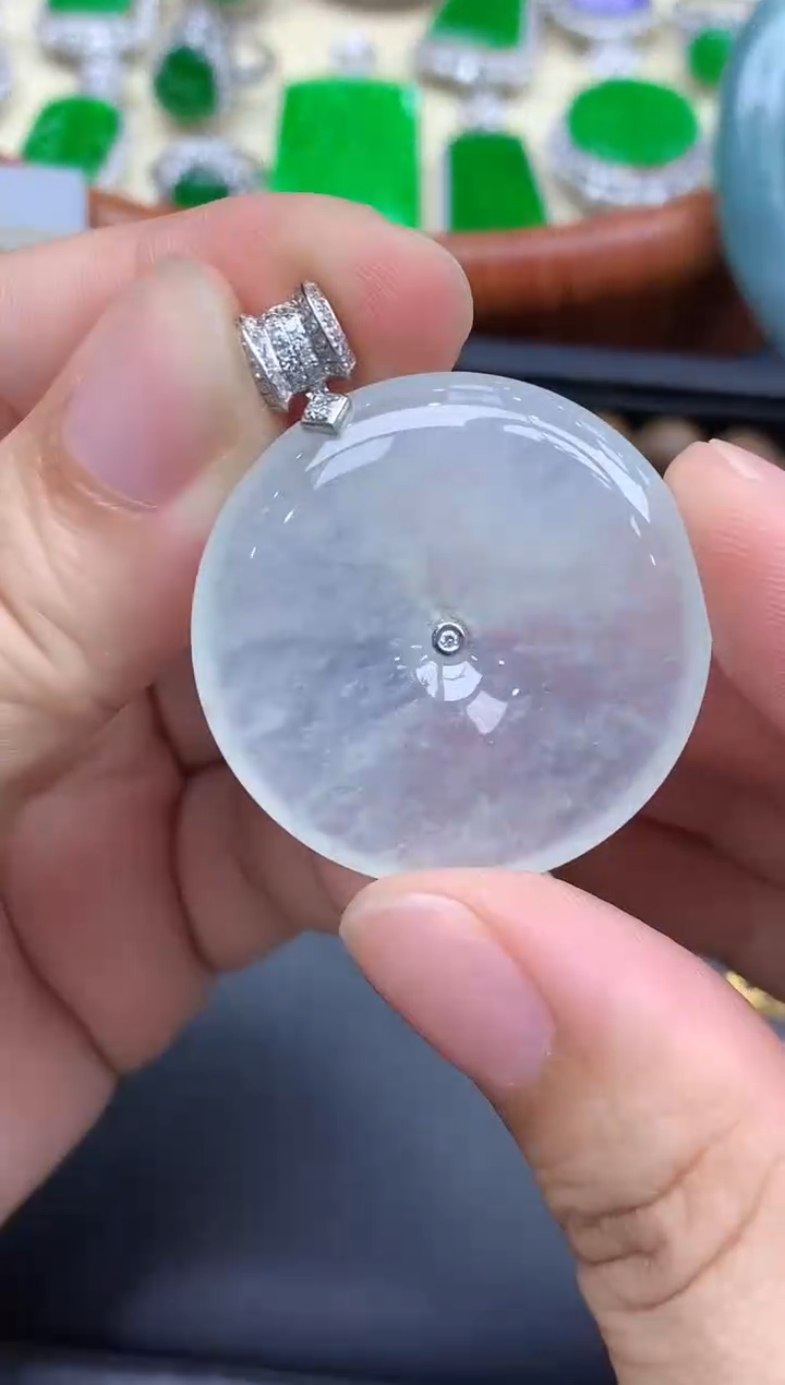 颈饰18K金镶嵌翡翠494-中国好珍宝