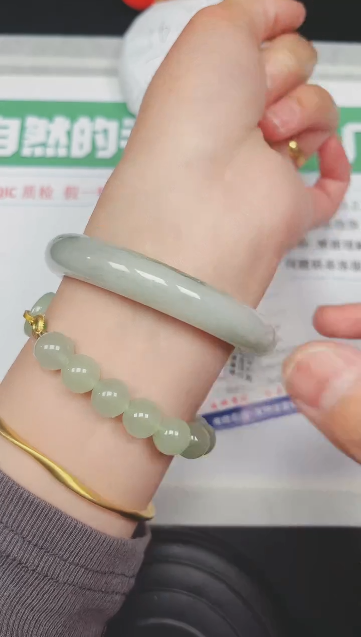 【闪购商品】石英质玉手镯未镶嵌9-60.9