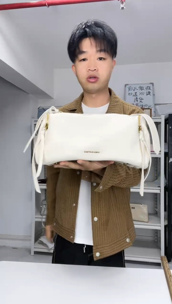 牛皮【尤尤轻奢女包】时尚百搭轻奢款式女包520