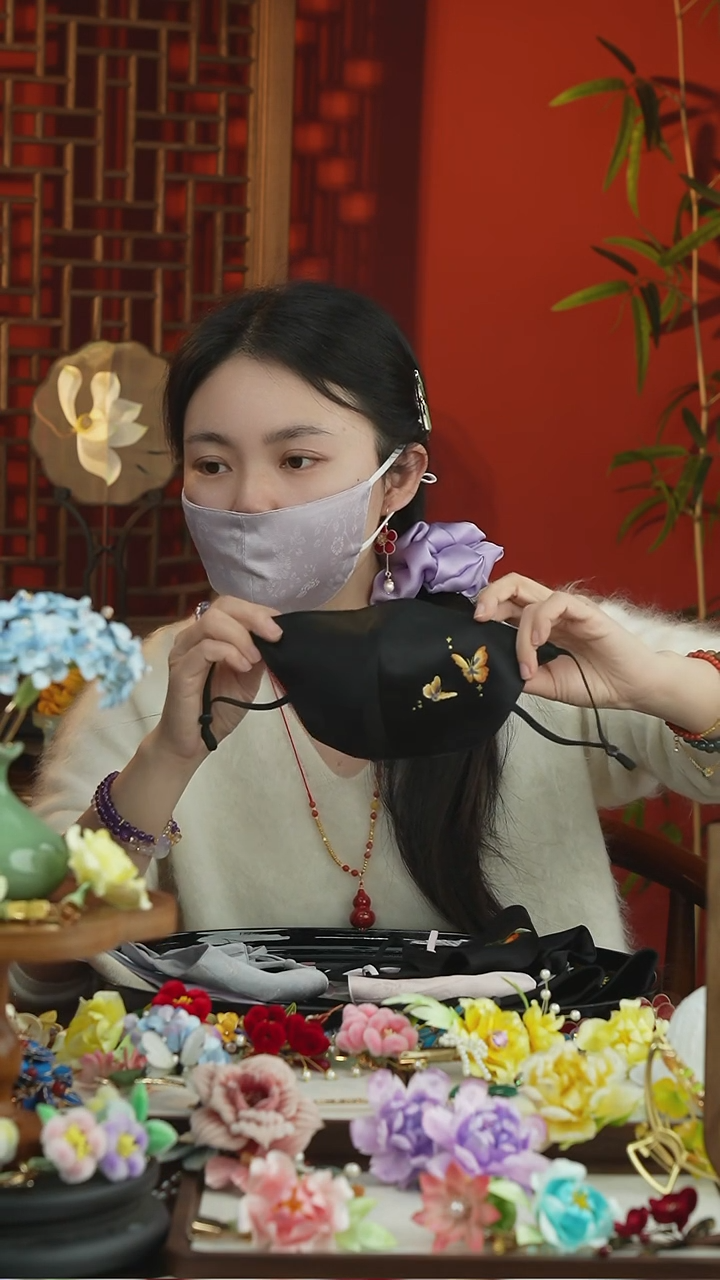 刺绣闪购口罩不可退换介意勿拍