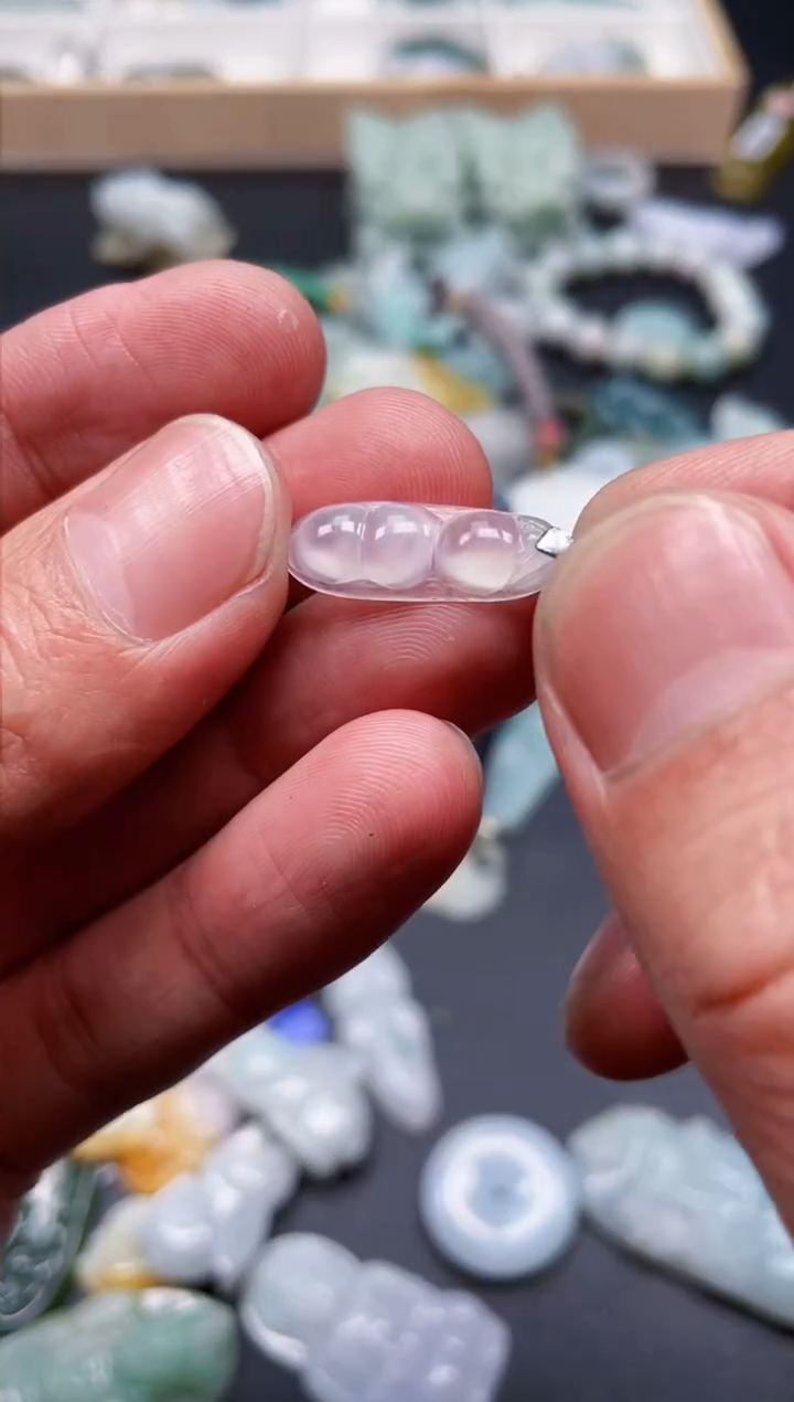 【闪购商品】翡翠项圈未镶嵌天然翡翠a货