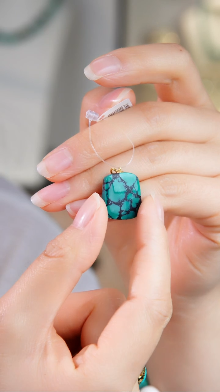 18K金镶嵌绿松石吊坠(不含链)1