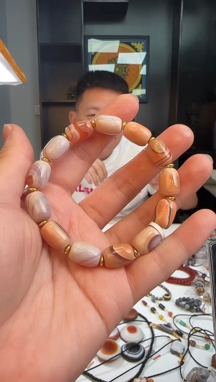 未镶嵌手链玛瑙/玉髓1123-04多样性发货