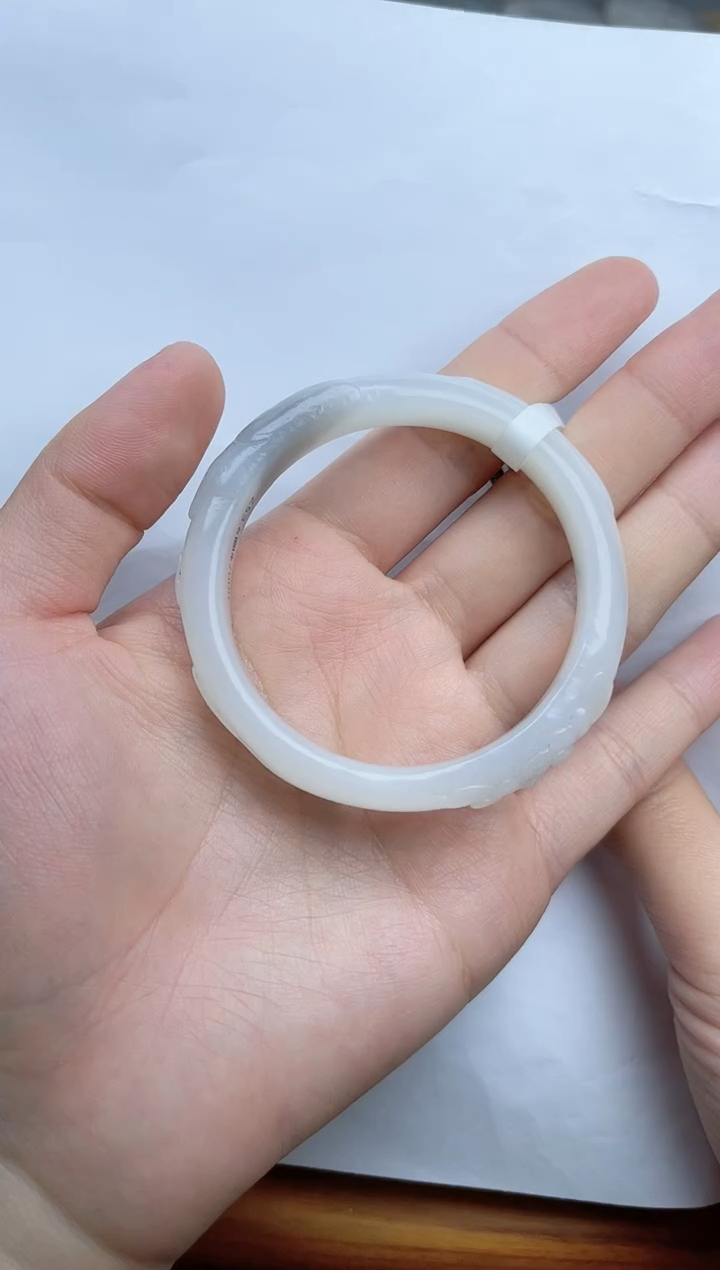 【闪购商品】和田玉手镯未镶嵌53/54圈口kk