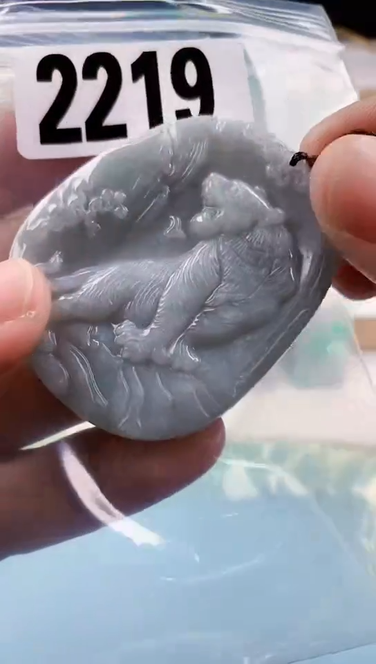 【闪购商品】翡翠挂件未镶嵌天然翡翠吊坠挂件