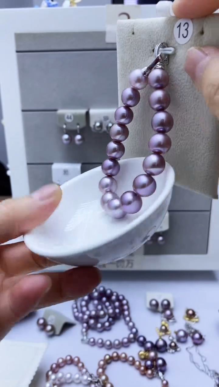 【闪购商品】淡水珍珠耳饰18K金镶嵌13手链