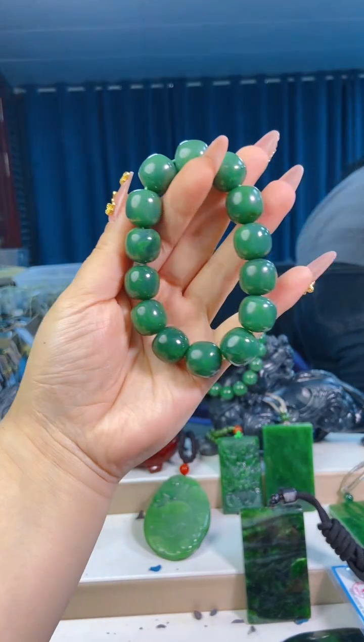 【闪购商品】和田玉挂件未镶嵌1