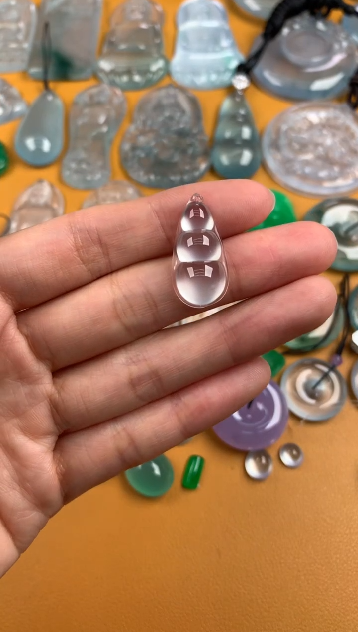 颈饰未镶嵌翡翠23.7-12-5.2