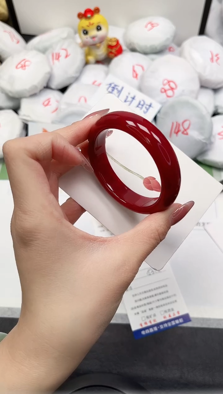 【闪购商品】石英质玉手镯未镶嵌305-5.8