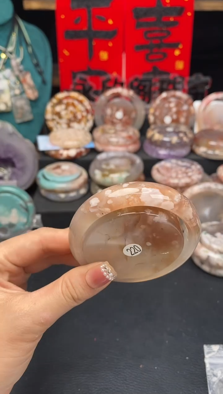 【闪购商品】石英质玉手镯（圆镯）未镶嵌57