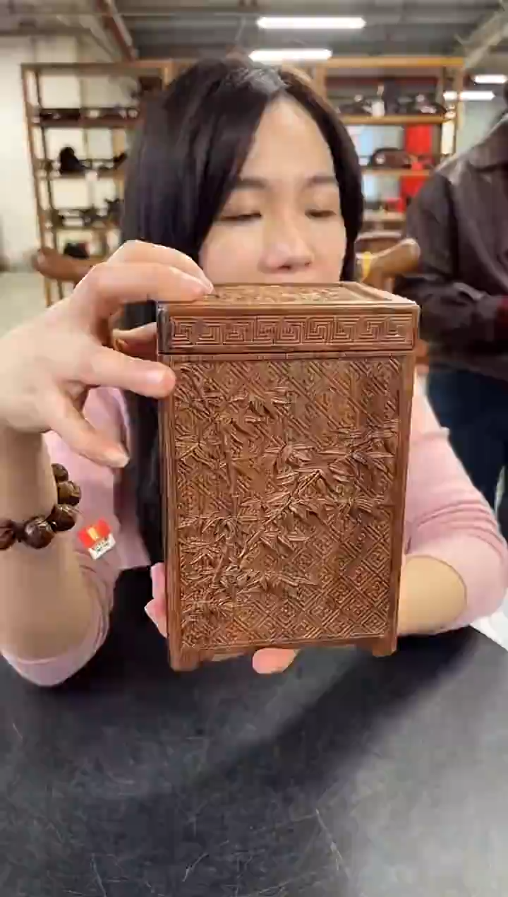 木DZ1812MK花卉纹茶叶罐