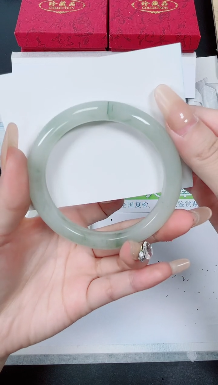 【闪购商品】石英质玉手镯未镶嵌K129-59.5