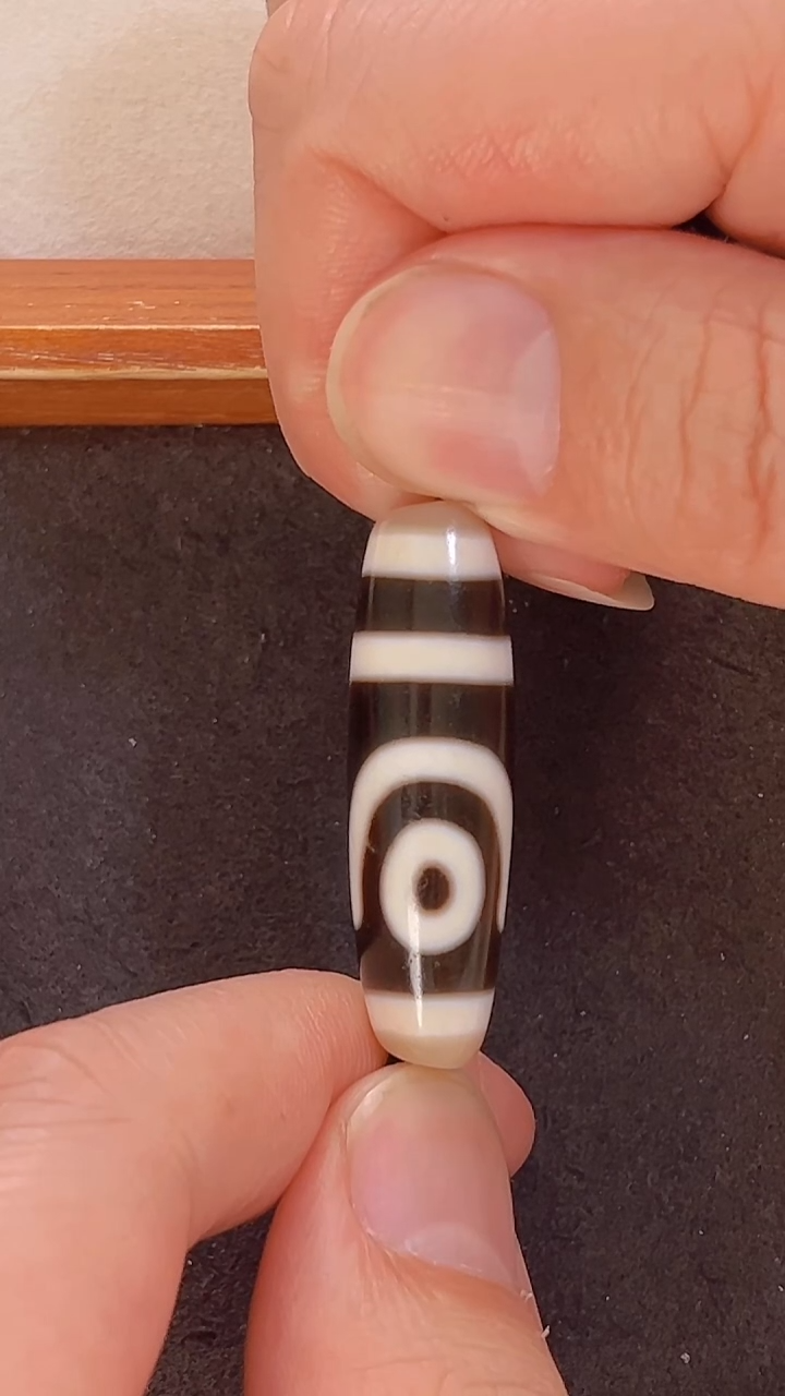 未镶嵌颈饰玛瑙/玉髓行运朱砂全手如意二眼39.8*11.5